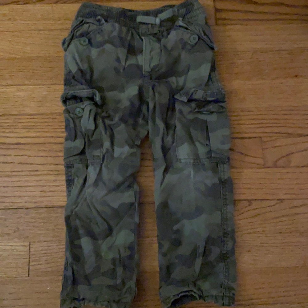 Gap jersey lined cargos